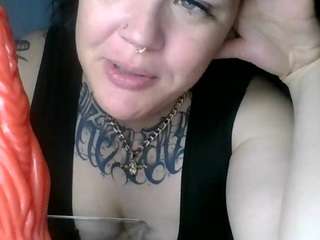 Cammslut4u fully nude on webcam – live sex chat