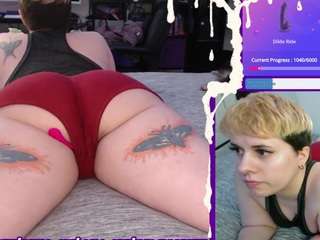 CreepyCrawlyQueen fully nude on webcam – live sex chat