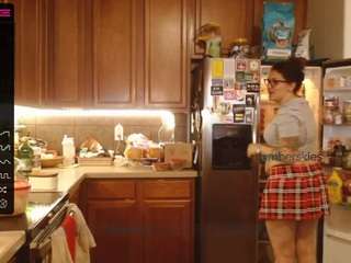 Emberskies fully nude on webcam – live sex chat