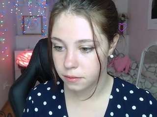 Juicy20Jane fully nude on webcam – live sex chat