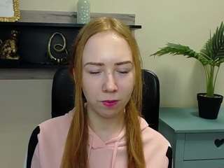 SexyLori fully nude on webcam – live sex chat