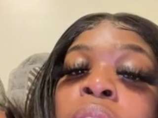 Skoopyluv fully nude on webcam – live sex chat