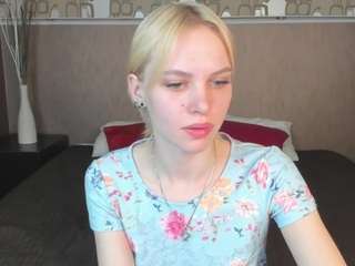Tammy-Hines fully nude on webcam – live sex chat