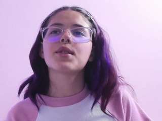 Bella-parker fully nude on webcam – live sex chat
