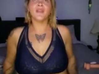 Brandie-Leigh fully nude on webcam – live sex chat