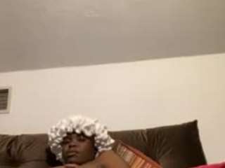 GreedGoddess fully nude on webcam – live sex chat