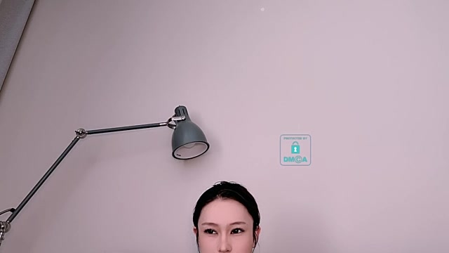 Kawainekochan nude stripping on webcam for live sex video chat