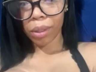 KBXO3 fully nude on webcam – live sex chat
