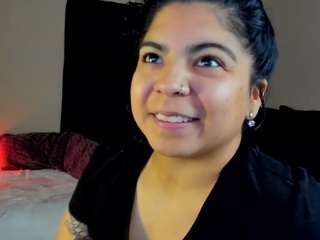 Kimmiakiss fully nude on webcam – live sex chat