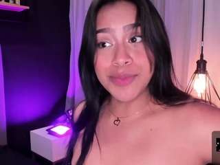 Lis Ferri fully nude on webcam – live sex chat