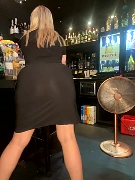 Lisavontease nude stripping on webcam for live sex video chat