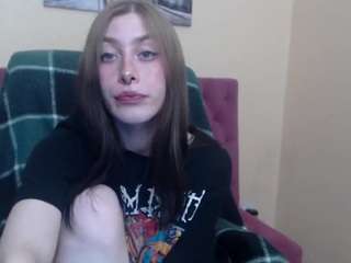 Lyalya-fight fully nude on webcam – live sex chat
