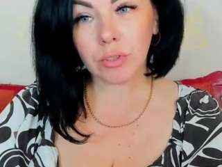 MarryEvans fully nude on webcam – live sex chat