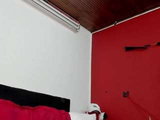 MEGAN-BELUCCI fully nude on webcam – live sex chat