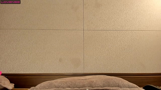 Miura_rin nude stripping on webcam for live sex video chat