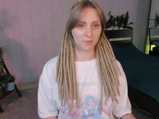 SammerHottie fully nude on webcam – live sex chat