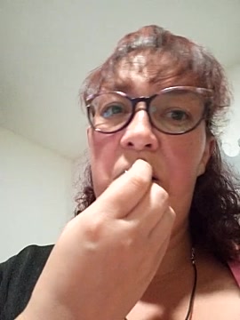 Saraqueen__ nude stripping on webcam for live sex video chat