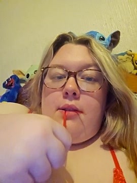 Sexycurvyj nude stripping on webcam for live sex video chat