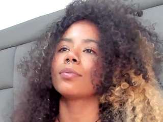 Tatis fully nude on webcam – live sex chat
