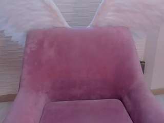 Tori Cross fully nude on webcam – live sex chat