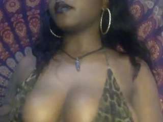 Warmhoney888 fully nude on webcam – live sex chat