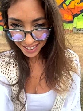 Amanilouve nude stripping on webcam for live sex video chat