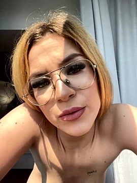 Ayline_Desire nude stripping on webcam for live sex video chat