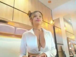 Georgina-Mitch fully nude on webcam – live sex chat