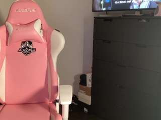 Princessdiva fully nude on webcam – live sex chat