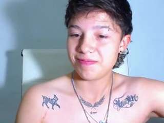 Rio-twr fully nude on webcam – live sex chat
