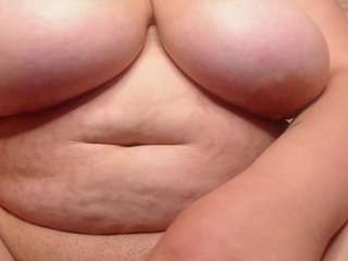 ShantallCastillo fully nude on webcam – live sex chat