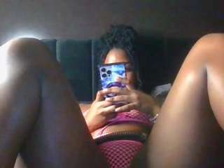 TheOnlyDrugzzz fully nude on webcam – live sex chat