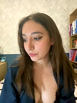 WildVanilleX nude stripping on webcam for live sex video chat