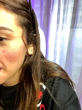 Allisonn_parker23 nude stripping on webcam for live sex video chat