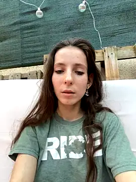 Easypurp nude stripping on webcam for live sex video chat