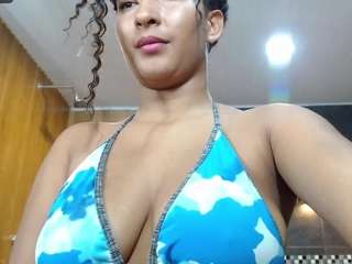 Helena-scots fully nude on webcam – live sex chat