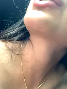 Isabella_ml nude stripping on webcam for live sex video chat