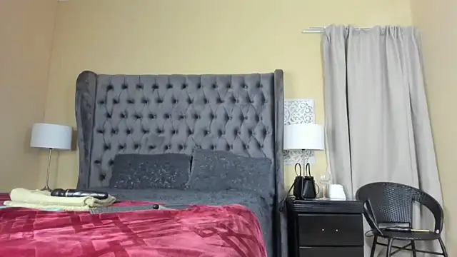 Katie_cookie11 nude stripping on webcam for live sex video chat