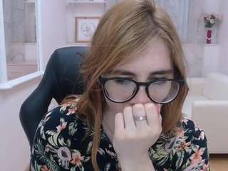 PureHeartt fully nude on webcam – live sex chat