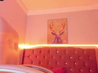 Allysongretcheen fully nude on webcam – live sex chat