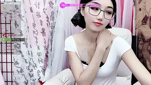 Glenda_1 nude stripping on webcam for live sex video chat