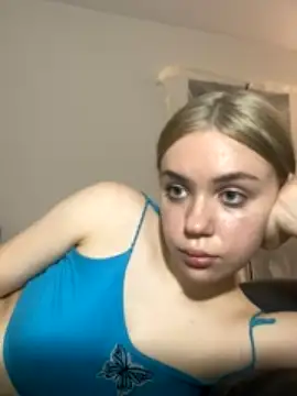 Jess__cut nude stripping on webcam for live sex video chat