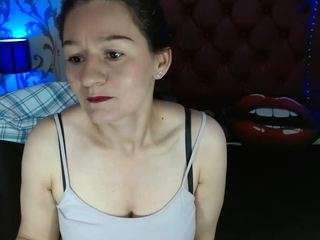 Allysonmilf69 fully nude on webcam – live sex chat