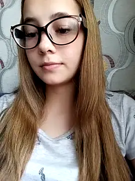 -Sweet-Candy nude stripping on webcam for live sex video chat