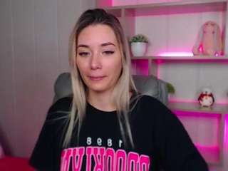 Alisacoksss fully nude on webcam live sex chat