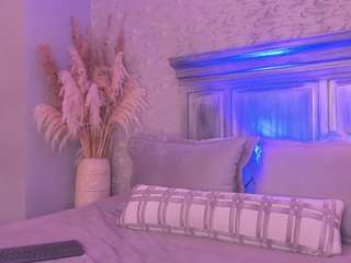 Amararuso fully nude on webcam live sex chat