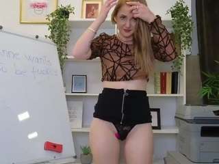 AnneNicole fully nude on webcam live sex chat