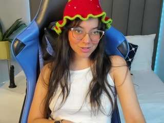 Ask-71 fully nude on webcam live sex chat