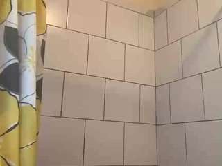 C0nfid3nt fully nude on webcam live sex chat