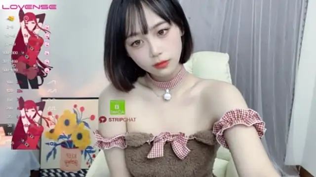Dance-Anna nude strip on webcam for live sex chat